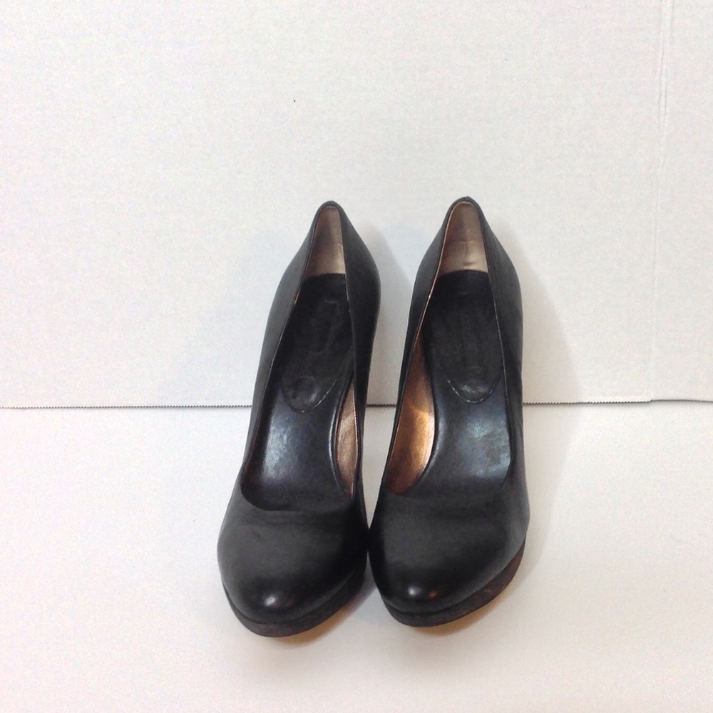 Banana Republic Black Leather Heels Shoes Pumps